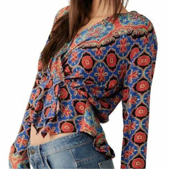 NWT Free People Falling For You Blouse‎ - Size XS - Picture 2 of 9